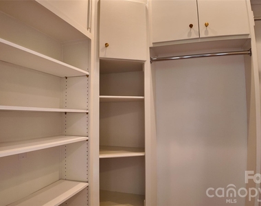 514 Jetton Street - Photo Thumbnail 24