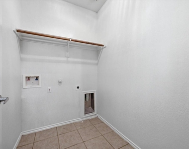 7304 Summit Parc Drive - Photo Thumbnail 32