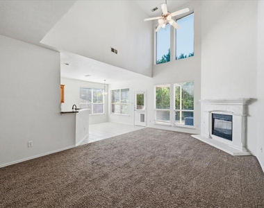 7304 Summit Parc Drive - Photo Thumbnail 6