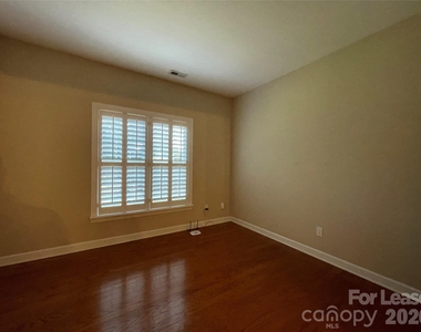 8409 Olde Troon Drive - Photo Thumbnail 19