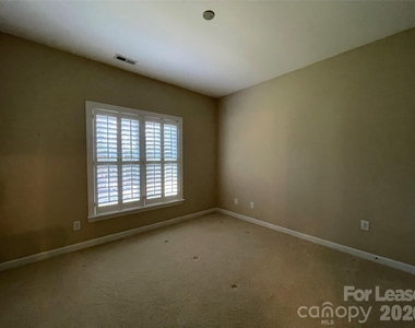 8409 Olde Troon Drive - Photo Thumbnail 15