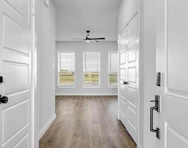 6650 Florence Drive - Photo Thumbnail 2