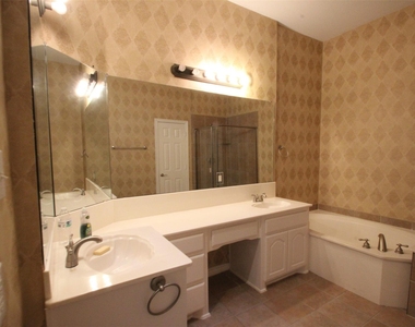 10362 Ferry Farm Lane - Photo Thumbnail 22