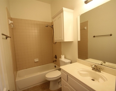 10362 Ferry Farm Lane - Photo Thumbnail 30