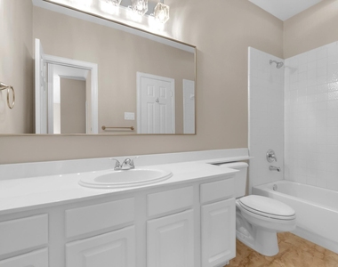 913 Rosemary Drive - Photo Thumbnail 15