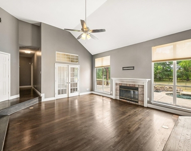 1380 Meandro Ria Lane - Photo Thumbnail 5