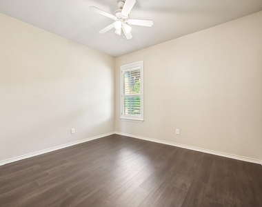 1380 Meandro Ria Lane - Photo Thumbnail 26