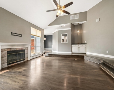 1380 Meandro Ria Lane - Photo Thumbnail 4