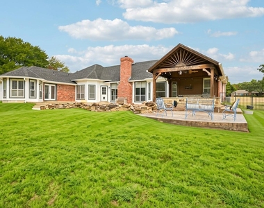 1380 Meandro Ria Lane - Photo Thumbnail 32