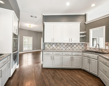 1380 Meandro Ria Lane - Photo Thumbnail 10