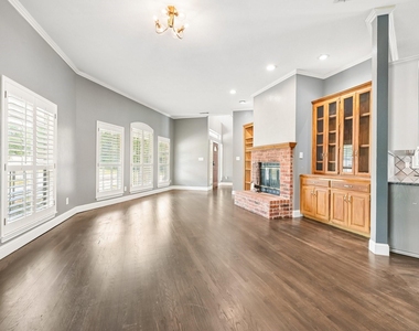 1380 Meandro Ria Lane - Photo Thumbnail 8