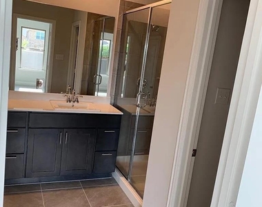 3805 Jan Camille Court - Photo Thumbnail 13