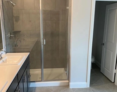 3805 Jan Camille Court - Photo Thumbnail 14