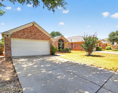 306 Branch Bend - Photo Thumbnail 18