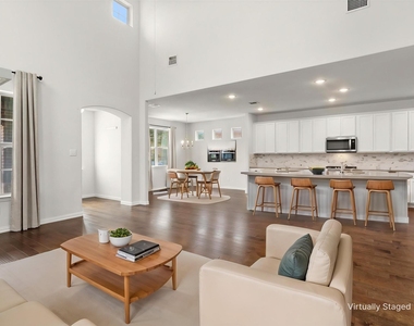 2036 Barx Drive - Photo Thumbnail 4