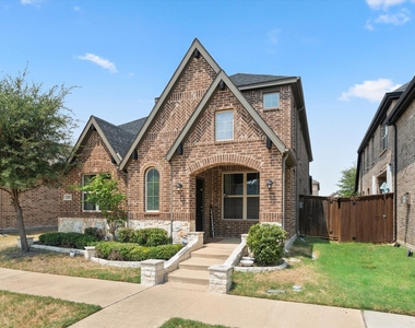 2036 Barx Drive - Photo Thumbnail 1