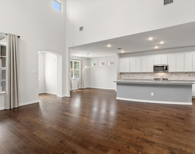 2036 Barx Drive - Photo Thumbnail 5