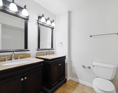 2825 Windsor Drive - Photo Thumbnail 20