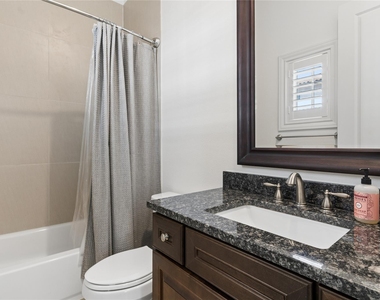 5215 Weiss Lane - Photo Thumbnail 27