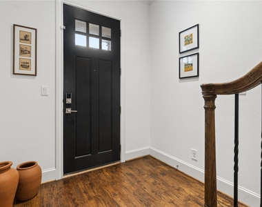 5215 Weiss Lane - Photo Thumbnail 1
