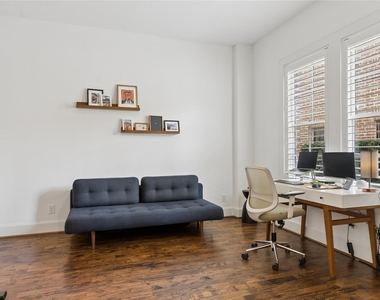 5215 Weiss Lane - Photo Thumbnail 22