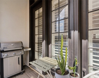 5215 Weiss Lane - Photo Thumbnail 14