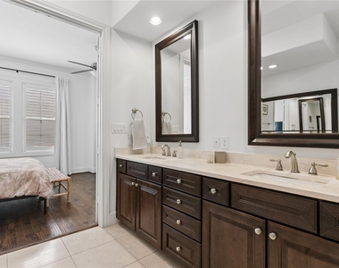 5215 Weiss Lane - Photo Thumbnail 19