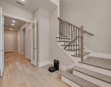 6120 Preserve Drive - Photo Thumbnail 6