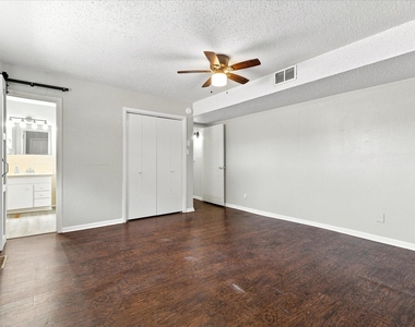 1900 Sutter Street - Photo Thumbnail 11