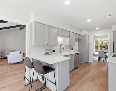 3920 Felisa Place - Photo Thumbnail 15