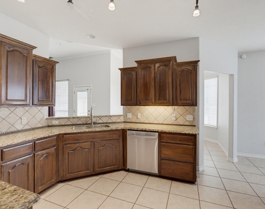 7017 Springwater Avenue - Photo Thumbnail 14
