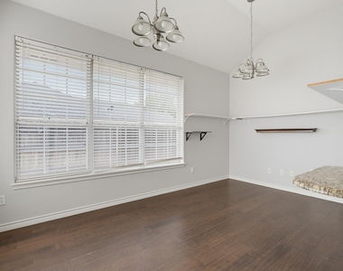 7017 Springwater Avenue - Photo Thumbnail 11