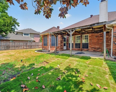7309 Tremont Avenue - Photo Thumbnail 15