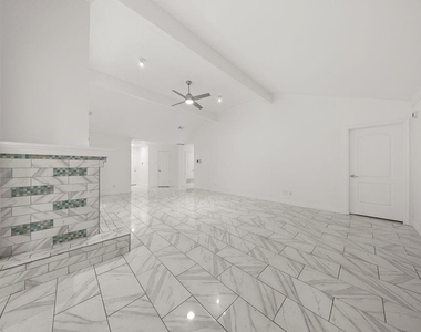 4952 Hollow Ridge Road - Photo Thumbnail 12