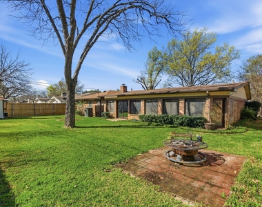 1760 Acorn Lane - Photo Thumbnail 31