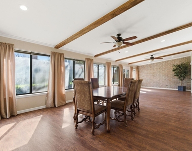 1760 Acorn Lane - Photo Thumbnail 18