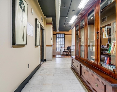 221 W Lancaster Avenue - Photo Thumbnail 25