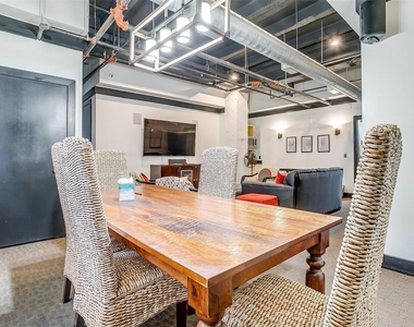 221 W Lancaster Avenue - Photo Thumbnail 24