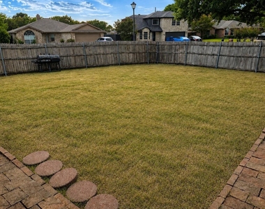 3713 Catalina Street - Photo Thumbnail 4