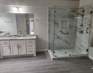3713 Catalina Street - Photo Thumbnail 20