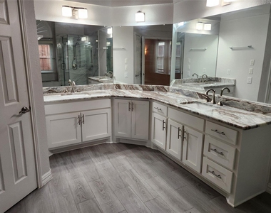 3713 Catalina Street - Photo Thumbnail 19