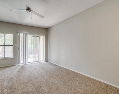 3212 Donnelly Circle - Photo Thumbnail 10