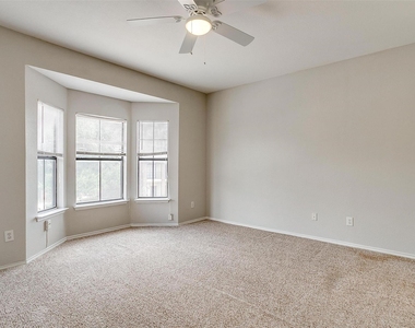 3212 Donnelly Circle - Photo Thumbnail 3