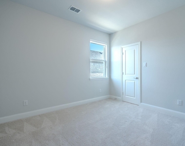 11451 Chepstow Crescent Court - Photo Thumbnail 18