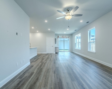 11451 Chepstow Crescent Court - Photo Thumbnail 3