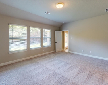 1420 Elizabeth Street - Photo Thumbnail 9