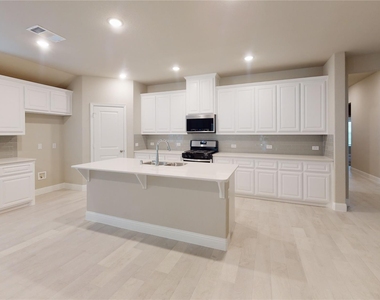 1420 Elizabeth Street - Photo Thumbnail 4