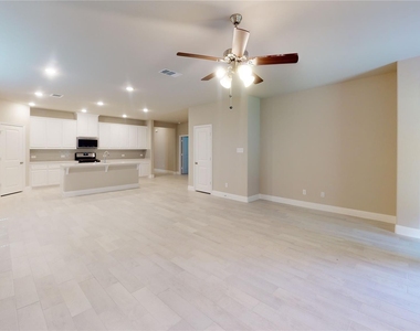 1420 Elizabeth Street - Photo Thumbnail 5
