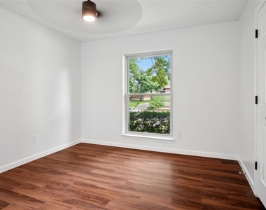 5502 Coronado Drive - Photo Thumbnail 17