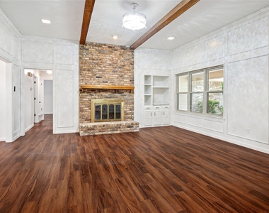 5502 Coronado Drive - Photo Thumbnail 3